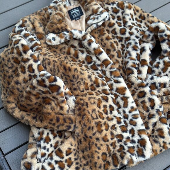 CiSono Jackets & Blazers - CiSono Faux Leopard Print Jacket